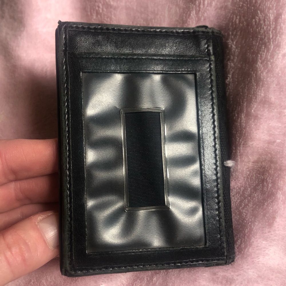 AUTH. Gucci GG Key Case & ID Wallet Set - Picture 4 of 9